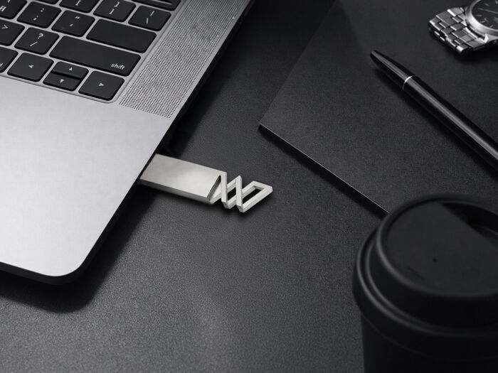 Флешка 32 ГБ USB 3.0 Адорн, серебристый